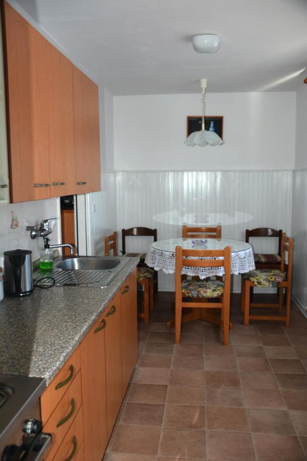 Villa Hisa V Travniku Smartno Exterior foto