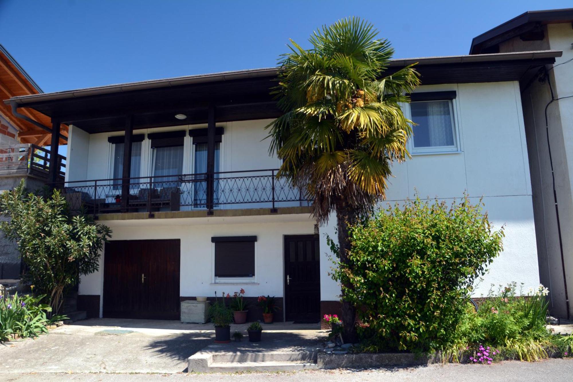 Villa Hisa V Travniku Smartno Exterior foto